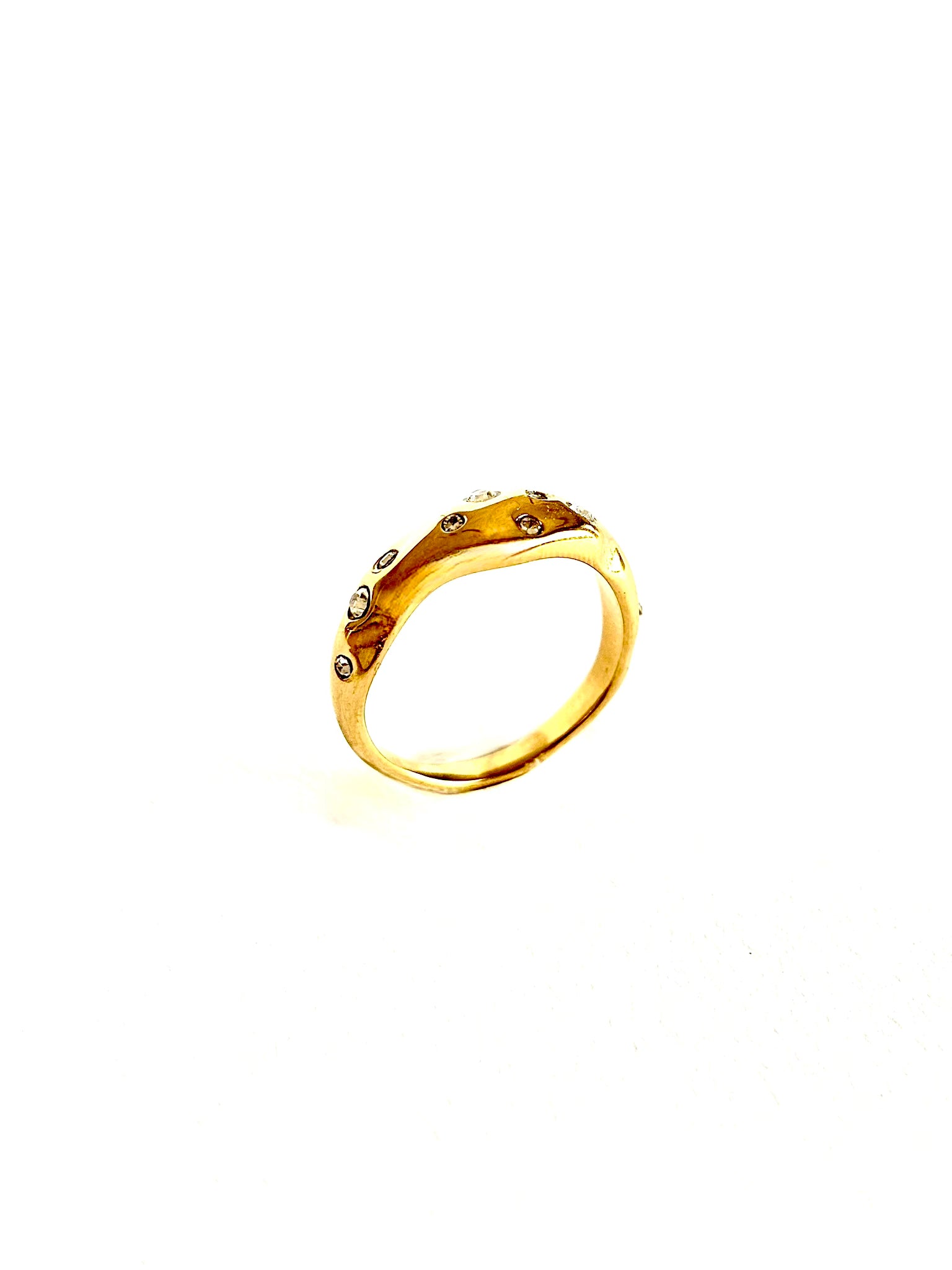 "sparkly wave" ring
